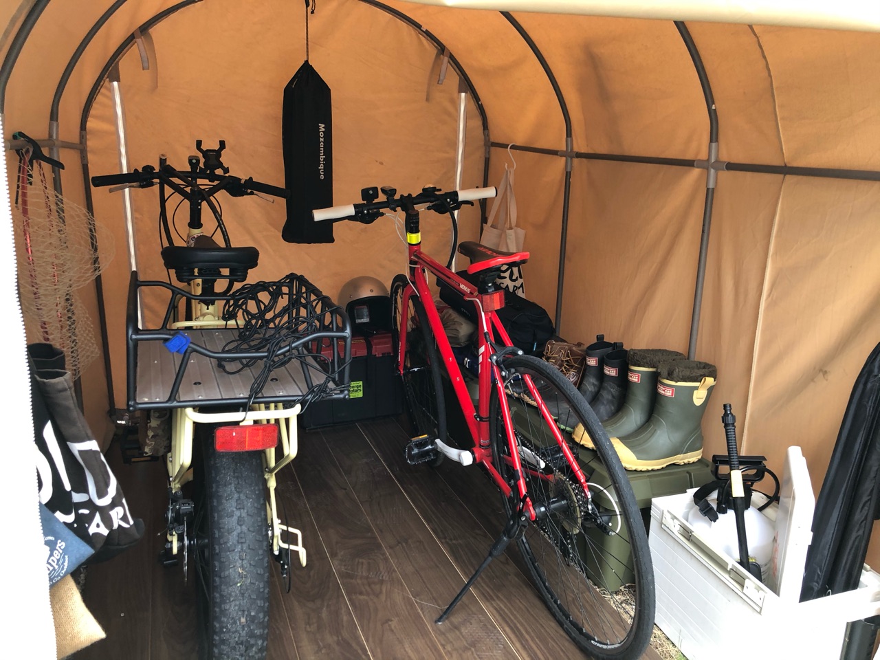 釣り道具とキャンプ道具を片付けるために 格安の自転車用テントを簡易ガレージ化 ヽ ヮ ノ ぽけっとの小物gomoku日誌 博多湾