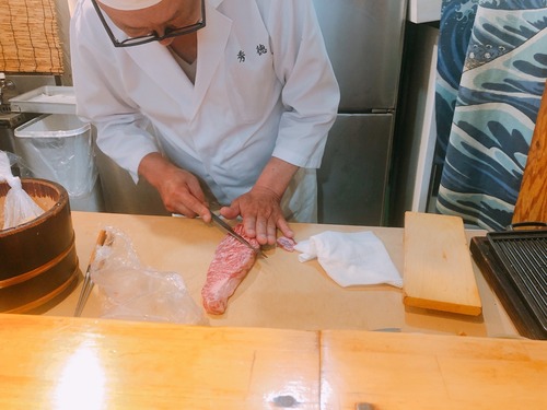 A943B6E8-2F9F-4491-A380-939F32EF7D05