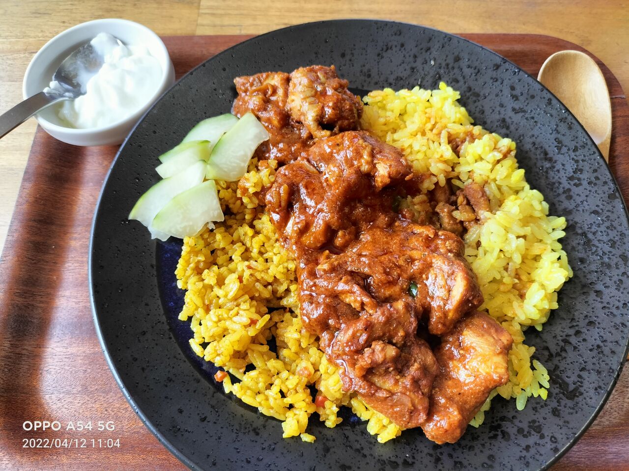 セブンイレブンのカレーパーティ3種盛りで家にいながらお店気分 ヒマナイヌの 道草日記