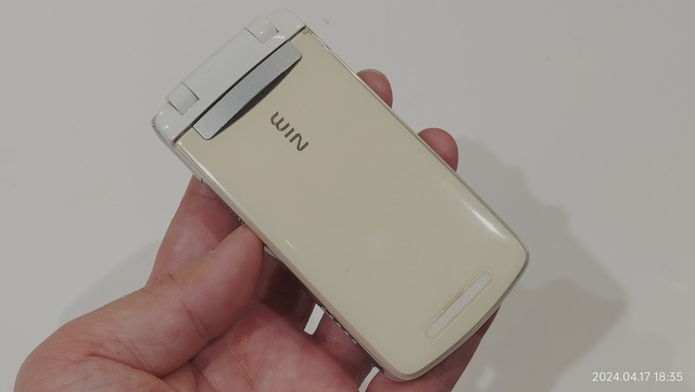 CACIO EXILIM 24X16.1メガピクセル Amazon | CASIO デジタルカメラ EXILIM ZOOM EX-Z1000 シルバー