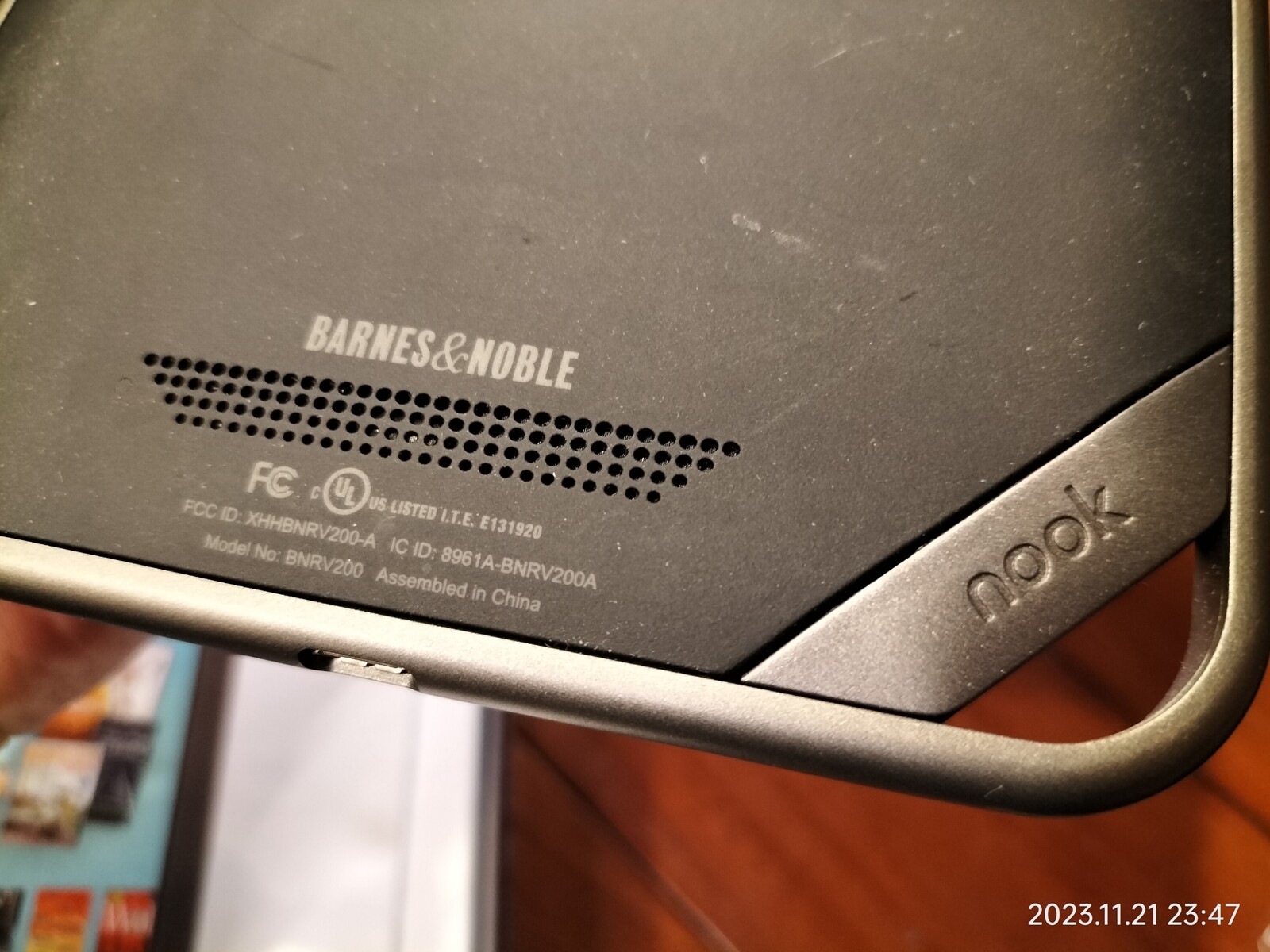 2010/平成22/Barnes & Noble/NOOK Color/Android 2.2/7-inch/ : Extinct Media ...