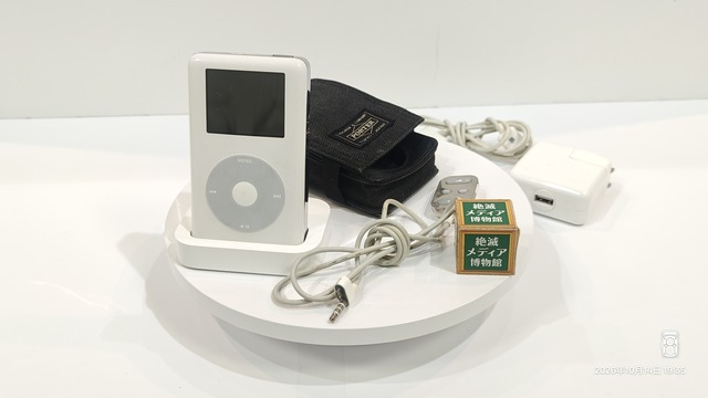 2004/平成16/Apple/iPod photo/A1099/40GB/第4世代iPod/Click Wheel