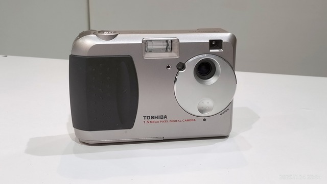 デジカメ PDR-M1 東芝 TOSHIBA スマートメディア 8MB×1枚 1998/平成10/TOSHIBA/PDR-M1/Allegretto M1/アレグレットM1/150万画素