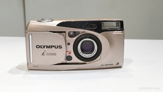 OLYMPUS 41-ZOOM コンパクトフィルムカメラ 6f51b4e5-s.jpg