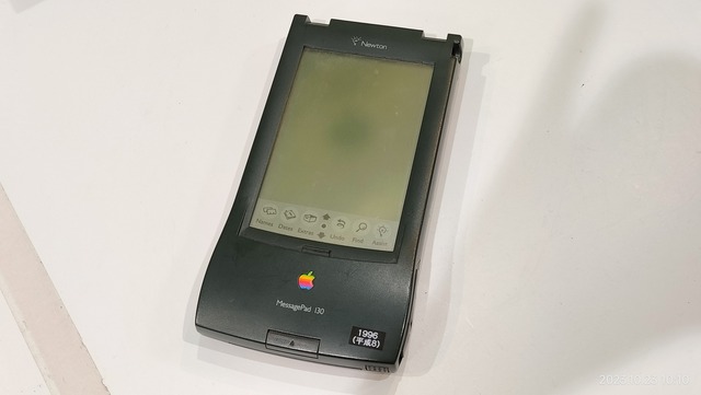 1996/平成8/Apple/Newton/MessagePad 130/PDA/NewtonOS2.0/単3