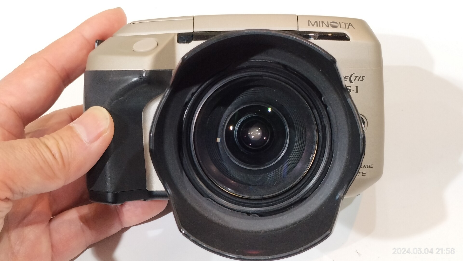 Extinct Media Museum | 絶滅メディア博物館 - APS Film Camera：APS