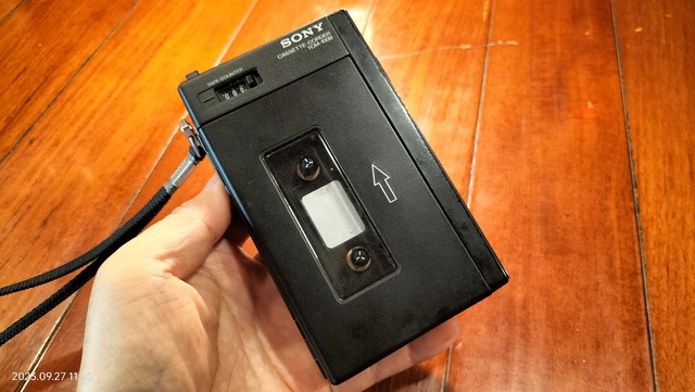 1978/昭和53/SONY/TCM-100B/プレスマン/ウォークマン初号機の 1978/昭和53/SONY/TCM-100B/プレスマン/ウォークマン初号機の