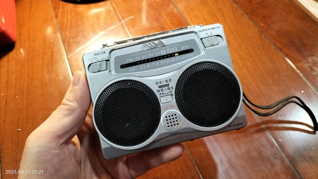 【希少】AIWA CS-M1 マイクロ ステレオ ラジカセ 通電のみ確認 AIWA アイワ CS-M1 マイクロカセット ラジオレコーダー ジャンク