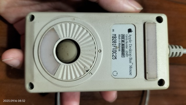 1986/昭和61/Apple/Apple Desktop Bus Mouse/1986年から1993年までのMac/ : Extinct ...