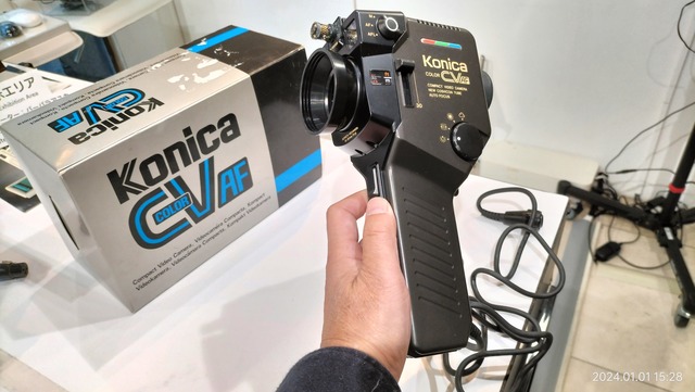 1985/昭和60/Konica/CV-600/当時世界最小のビデオカメラ/デッキ別