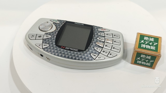2003/平成15/NOKIA/N-Gage/携帯電話・携帯ゲーム機/GSM/Bluetooth/MMC