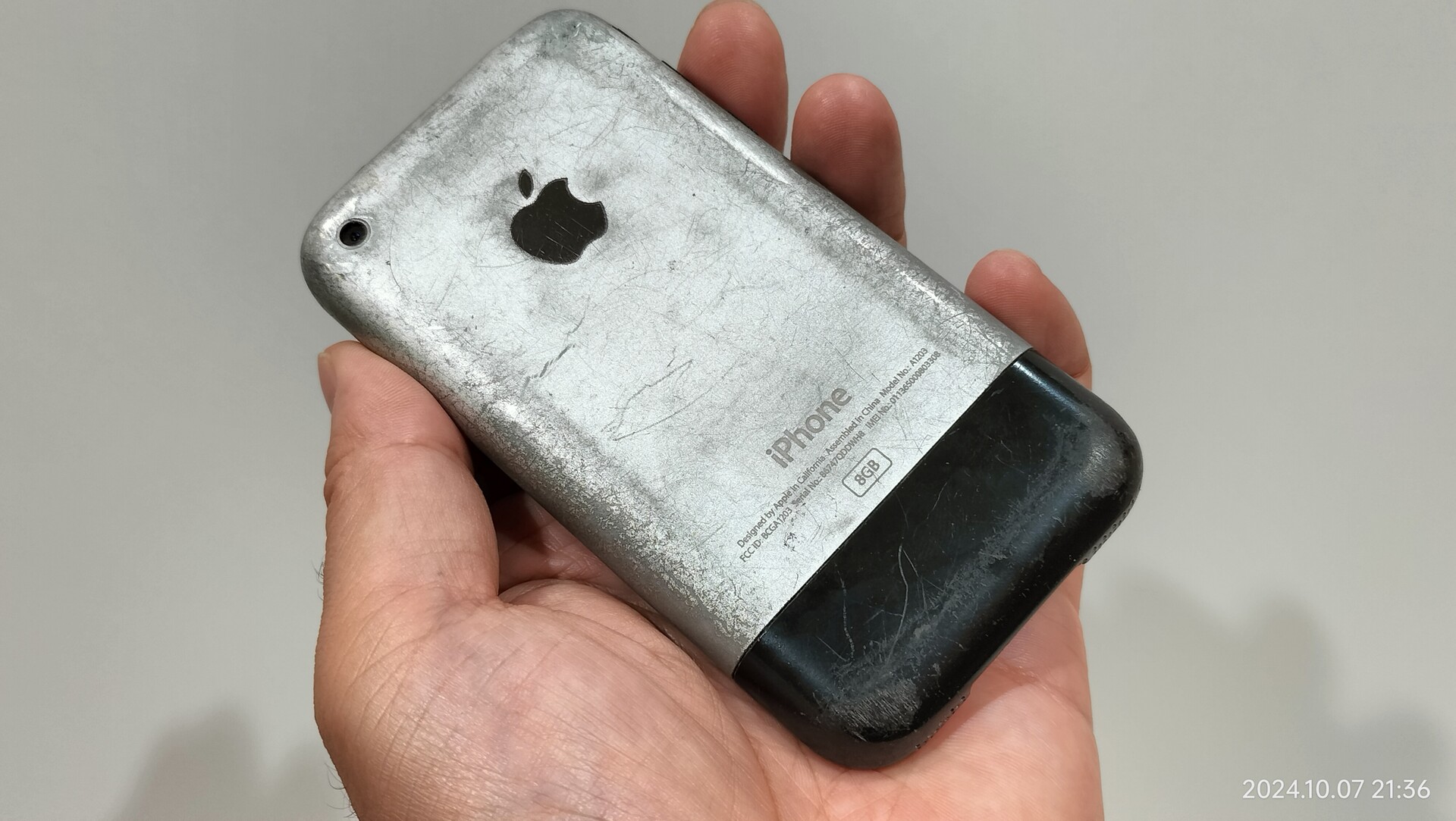 2007/平成19/Apple/iPhone/アップル/初代iPhone/国内未発売/レトロニム/3.5インチ液晶/8GB/163ppi ...