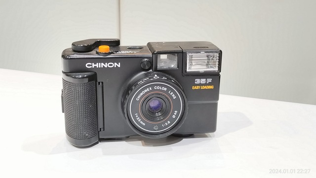 最終価格 チノン コンパクトカメラ 35F-A (中古品) 昭和レトロ 着払い 1982/昭和57/CHINON/35F EASY LOADING/チノン/コンパクトカメラ