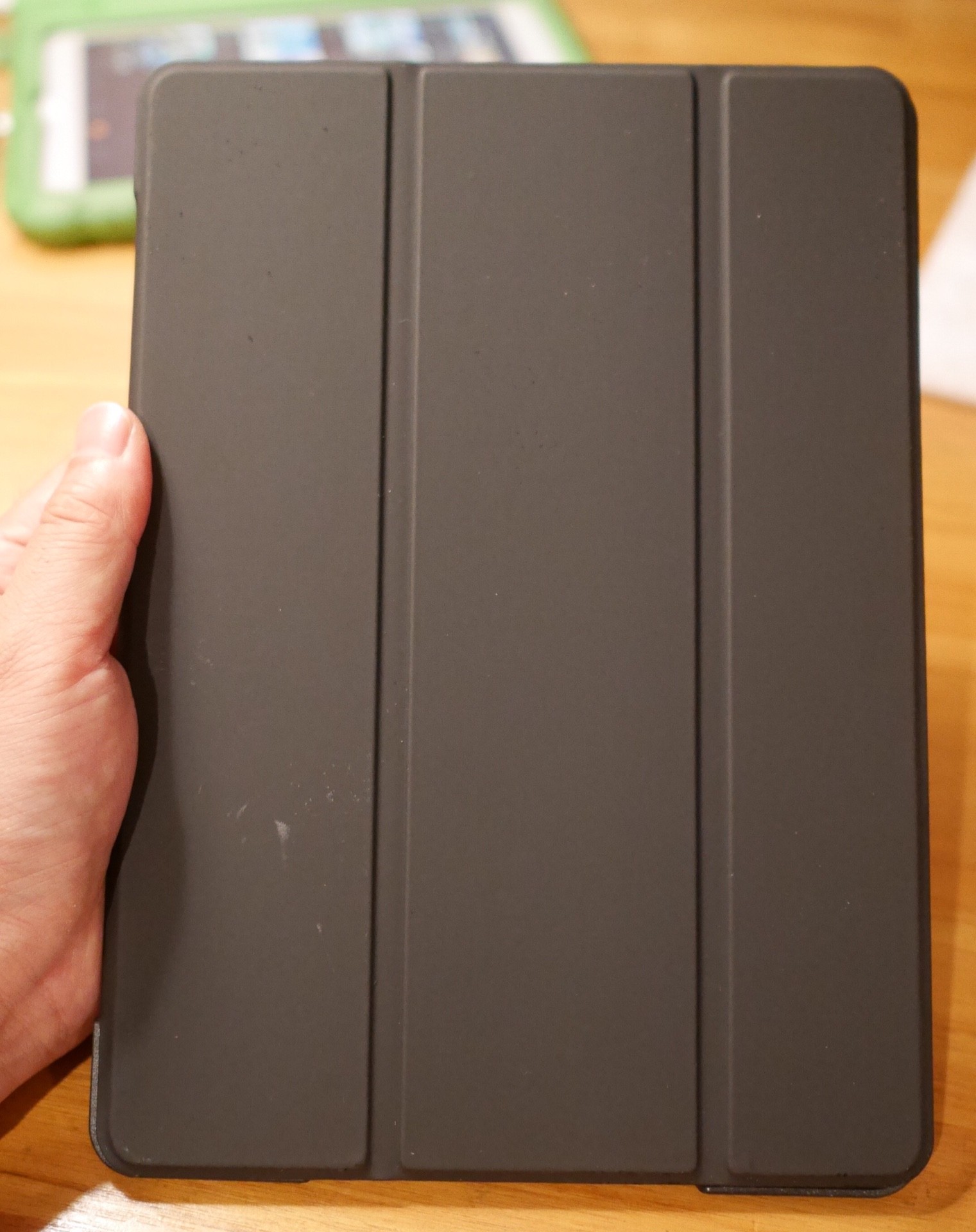 Ipadのケースは量販店で買ってはいけない Himag Ipadのケースは量販店で買ってはいけない Himag