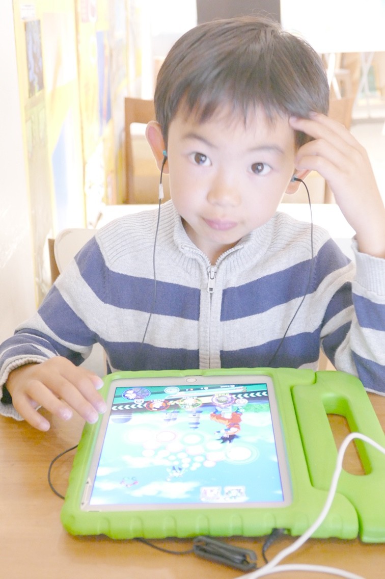このipad Air2ケースは子供にマジ使いやすい Himag