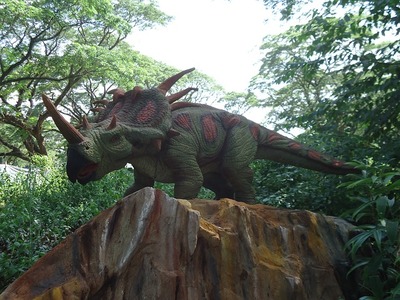 dinosaur-966875_640