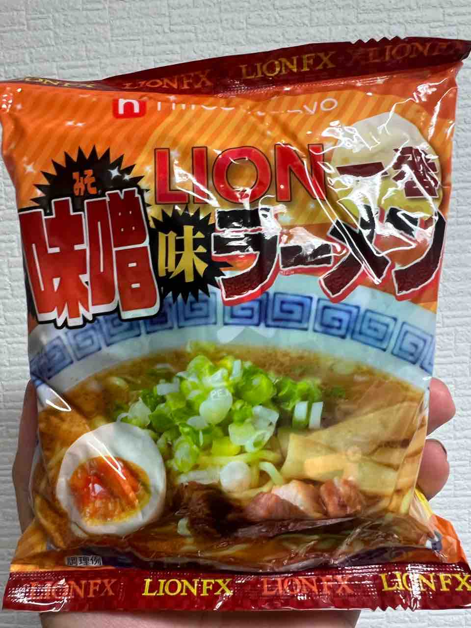 ヒロセ通商のLION一番味噌味ラーメン、普通に美味い : タベシラ