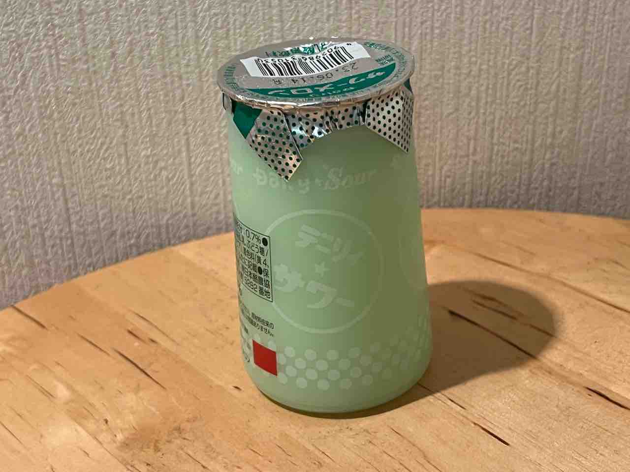 デーリィサワーメロンは50周年越えブランド、懐かしくて美味い 