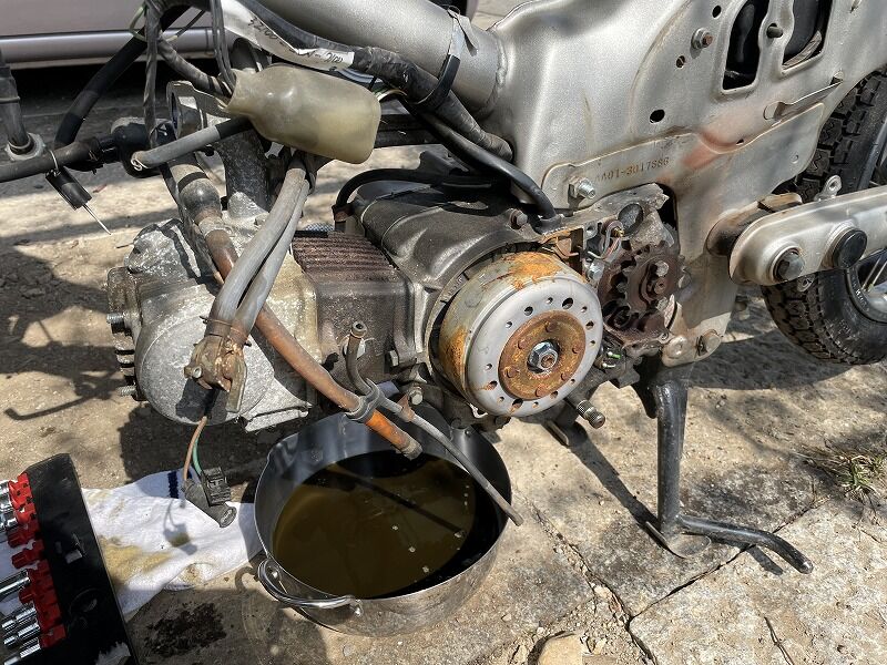 3速リトルカブ分解整備2日目 : リトルカブ＆シグナス珍道中記