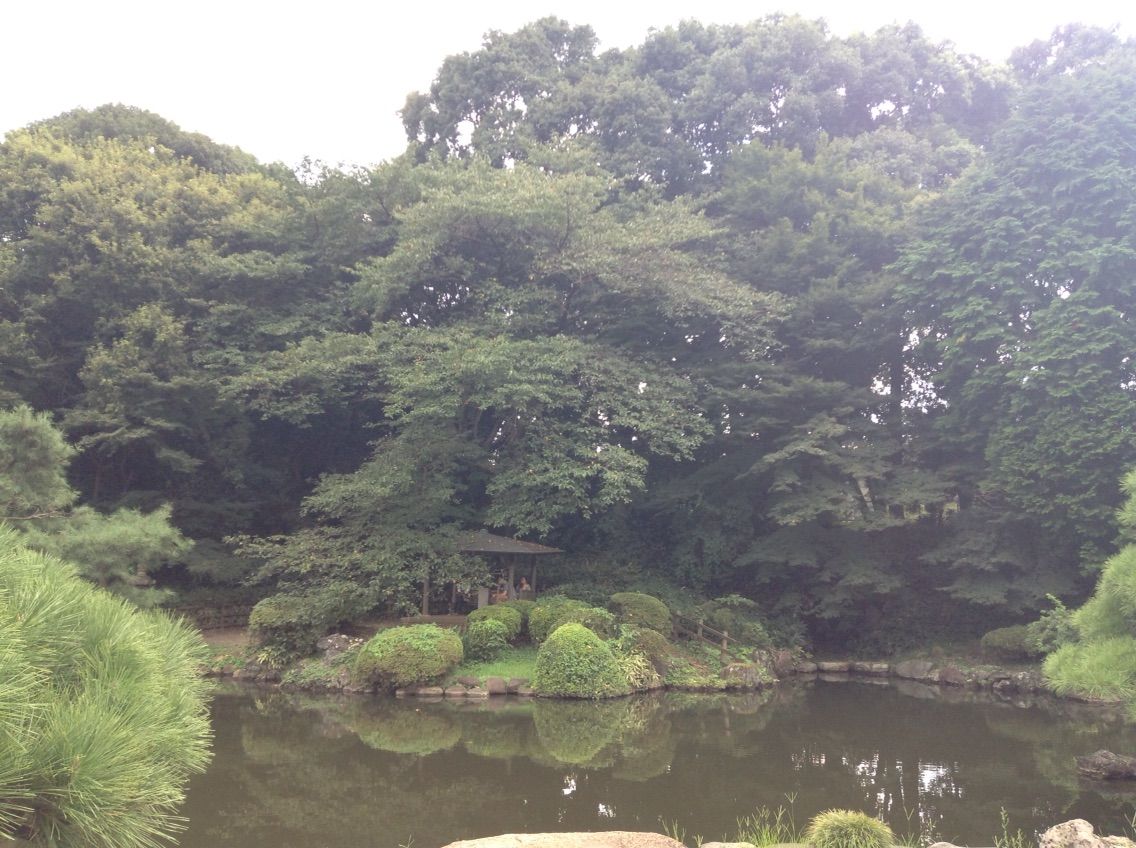 言の葉の庭 の聖地である新宿御苑を巡礼してきた 暇なんでblog
