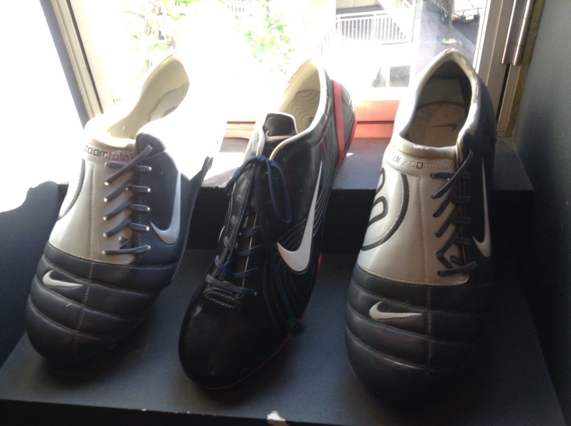 サッカーショップkamo渋谷店がスパイク博物館だった 暇なんでblog サッカーショップkamo渋谷店がスパイク博物館だった 暇なんでblog