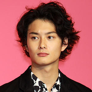 【画像あり】岡田将生のプライベート写真が「イケメンすぎて意味がわからない」と話題になるｗｗｗｗｗｗｗｗｗｗ