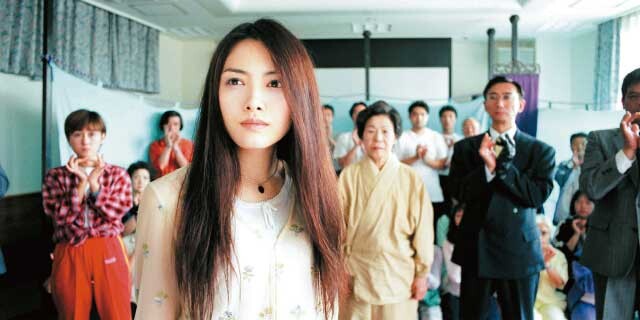 【画像あり】仲間由紀恵が「TRICK」に出演した時の年齢、19歳だったｗｗｗｗｗｗｗｗ