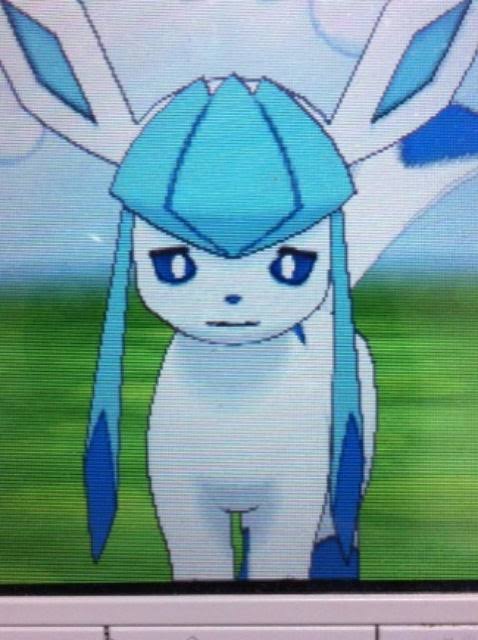 【画像あり】ポケモン運営「んほぉ～グレイシアたまんねーな！エッチな顔させたろ」