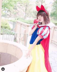 中井りか､白雪姫ｺｽﾌﾟﾚに賛否の声｢今回は特に加工がやばい！｣