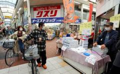 マスク、もしかして飽和状態？ 天ぷら店でも居酒屋でも