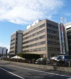 銅像の胸もんでいる...87歳の男逮捕 建造物侵入疑い 岐阜市