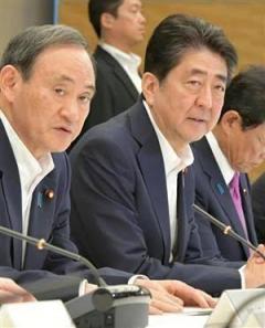 桜を見る会 菅氏「名簿データ復元できない」 専門家は「できる可能性」