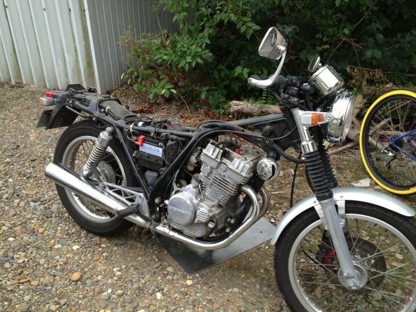 とある Honda Gb250 1型を復活させてみようか その1 の場合 とあるcolemanのメンテ備忘録 ランタン バーナーの整備って楽しい あと少し小物達の事も