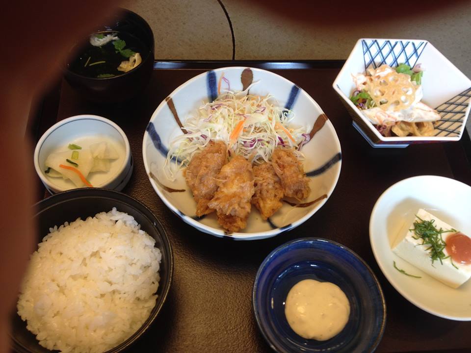 かごの屋 の日替わり昼膳でチキン南蛮 神戸 姫路で一人お昼ごはん