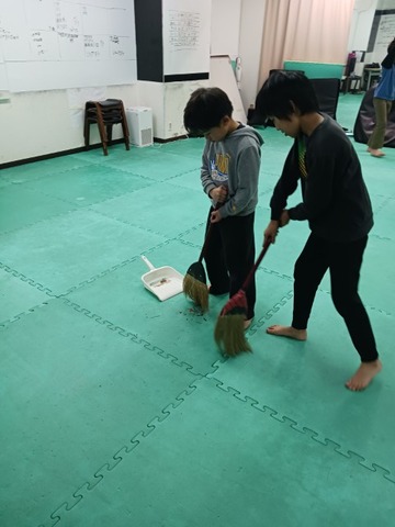 20251213_142356 (小)