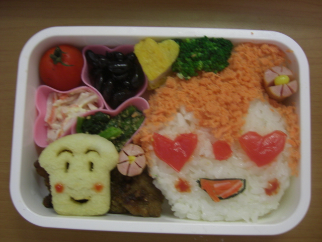 ドキンちゃん キャラ弁 Niyaomiのキャラ弁当奮闘日記 ドキンちゃん キャラ弁 Niyaomiのキャラ弁当奮闘日記