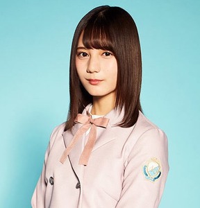 小坂菜緒