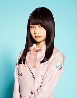 250px-2020年日向坂46プロフィール_上村ひなの