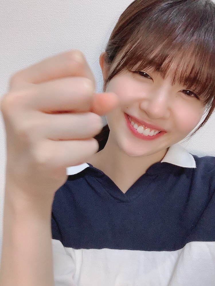 松田好花ちゃんのこのポーズどう見ても卑猥過ぎるｗｗｗｗｗｗｗ 日向坂46で恋したい