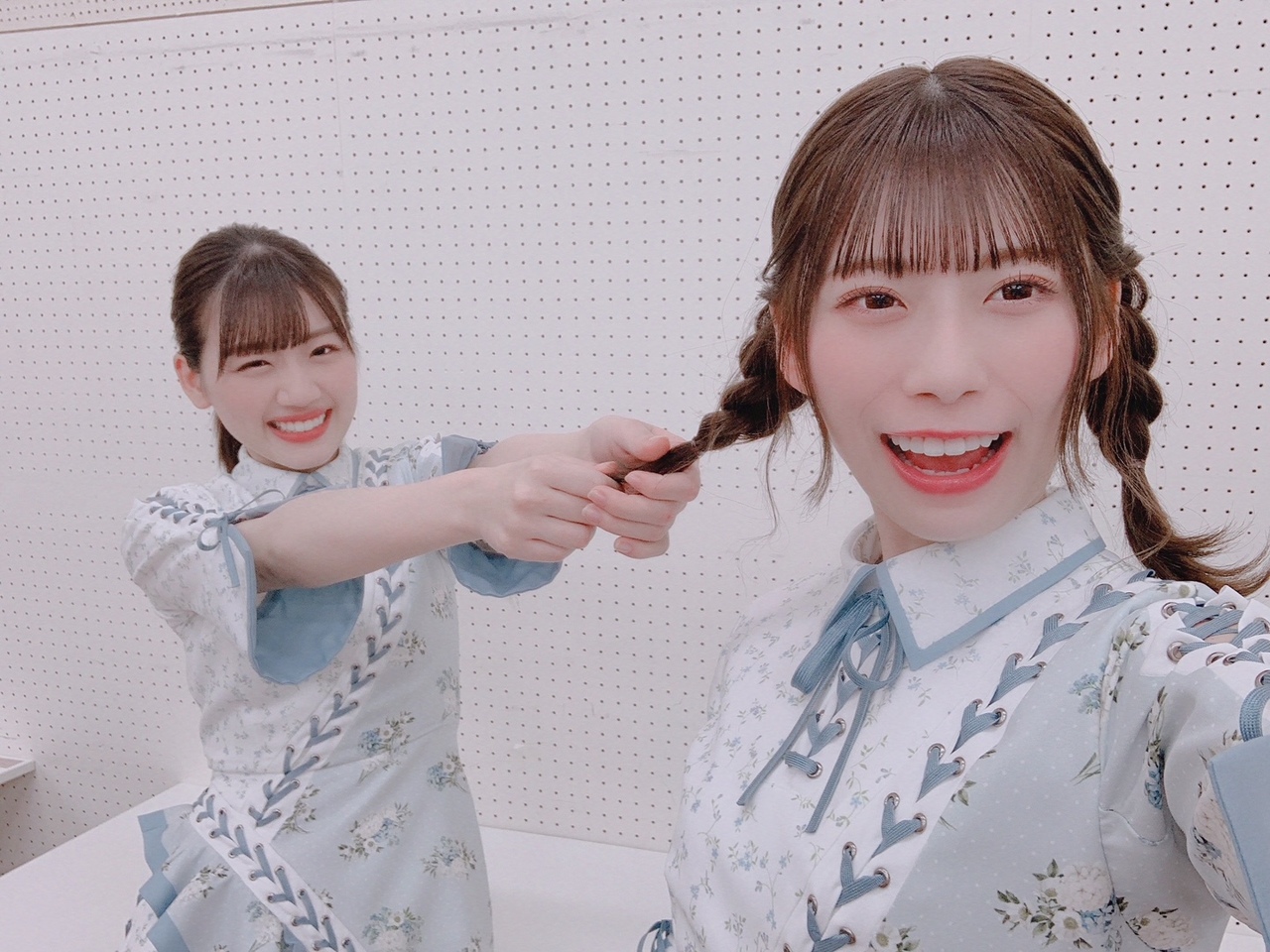 この衣装の東村芽依ちゃんの胸の膨らみがたまらない件 写真集はよ 日向坂46で恋したい この衣装の東村芽依ちゃんの胸の膨らみがたまらない件 写真集はよ 日向坂46で恋したい
