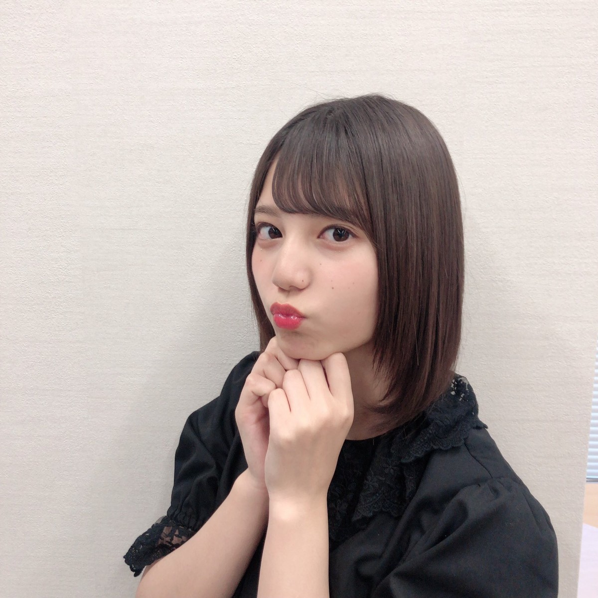 日向坂46メンバーのキス顔を集めた結果ｗｗｗｗｗどの子とキスしたいよ 日向坂46で恋したい