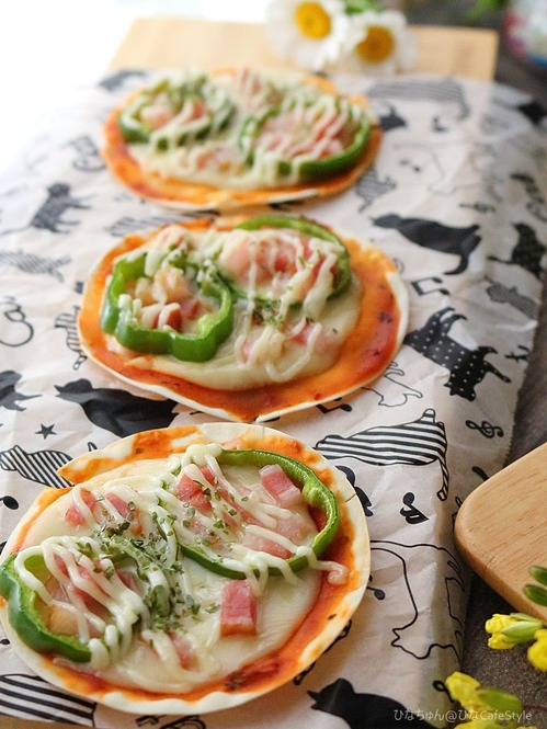 スイートバジル香る餃子ピザ