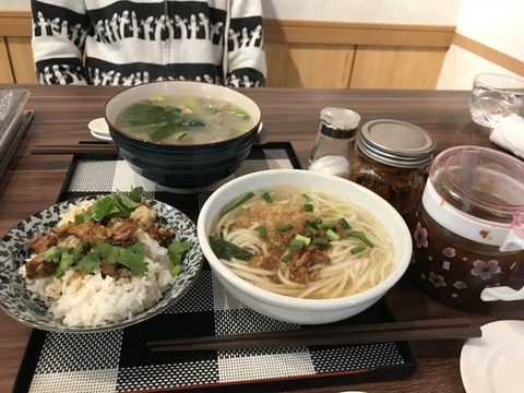 魯肉飯と陽春麺セット＠行徳・台徳林