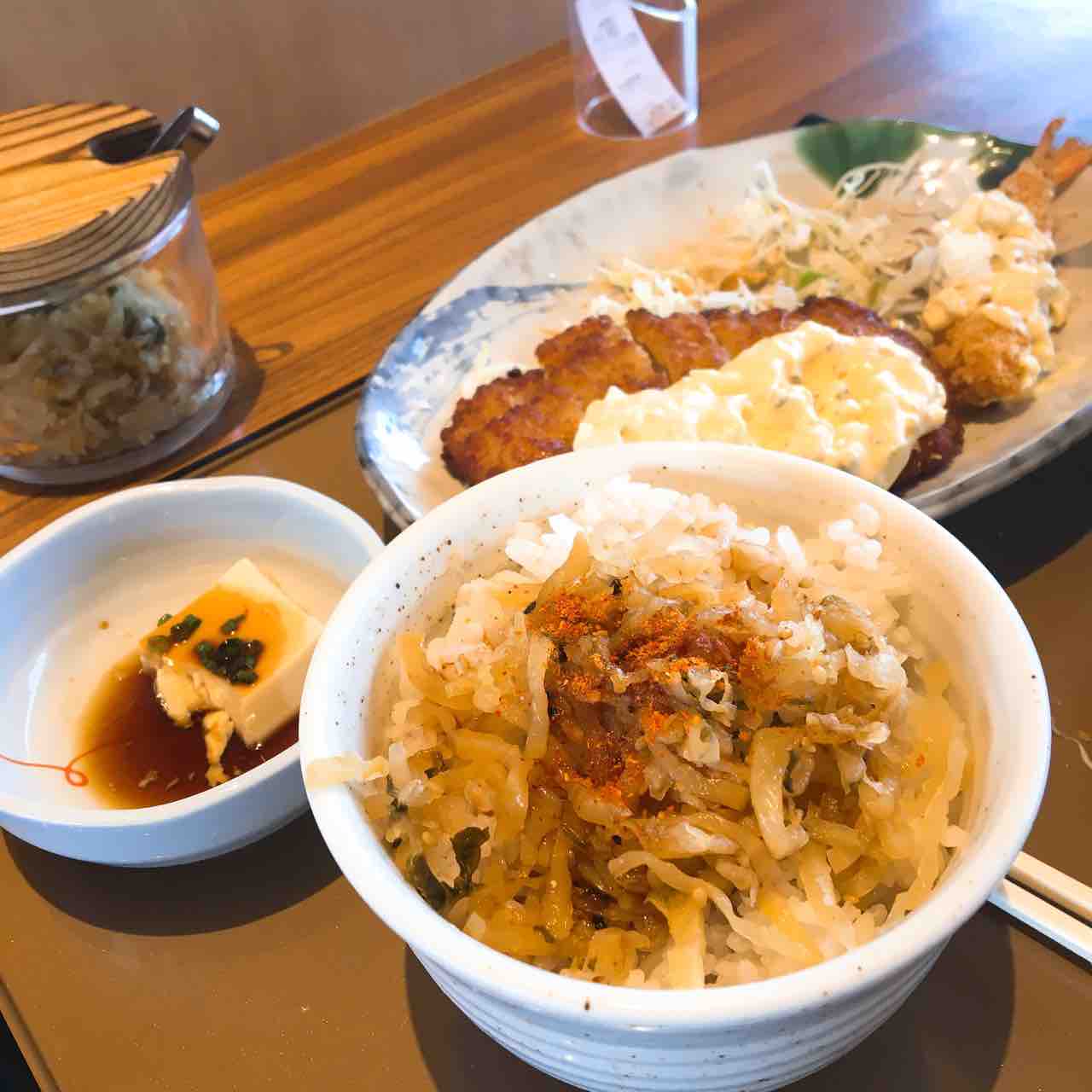 チキン南蛮 海老フライ定食 やよい軒 ひのき建設 雑文箱