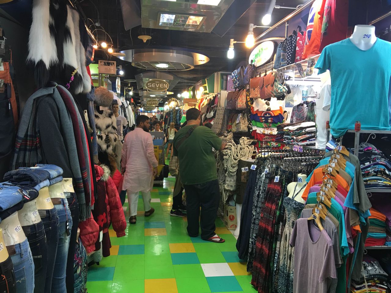 バンコクのデパート お土産にタイパンツ子供用を依頼され購入しにmbkへ バンコク Spa スパ の花道 21年版