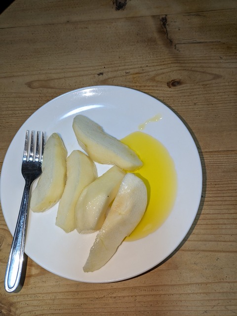 PXL_20231124_222116890