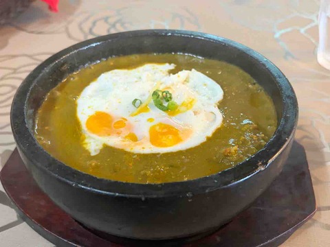 インドカレーが石焼ですと？？？しっかり辛いしめっちゃ旨い！