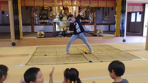 シーケンス 01.00_49_46_18.静止画031