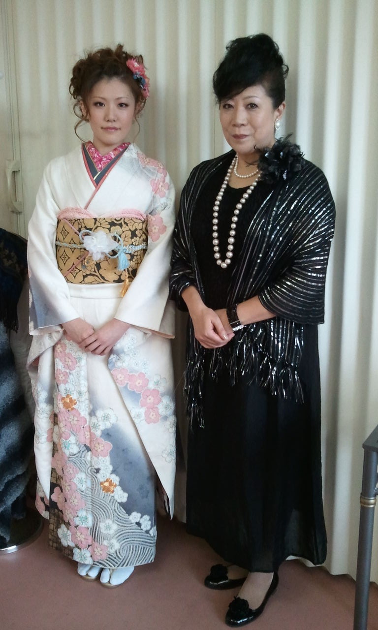 結婚式 お呼ばれスタイル ブライズルームヒップ 結婚式 お呼ばれスタイル ブライズルームヒップ