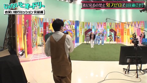 2.mp4_snapshot_10.19.607